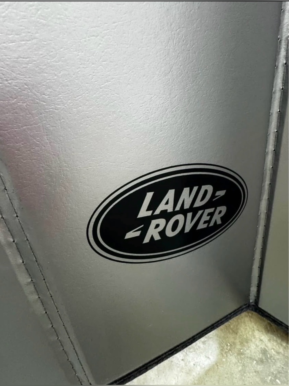 Land Rover Defender Sunshade - Picture 2 of 4